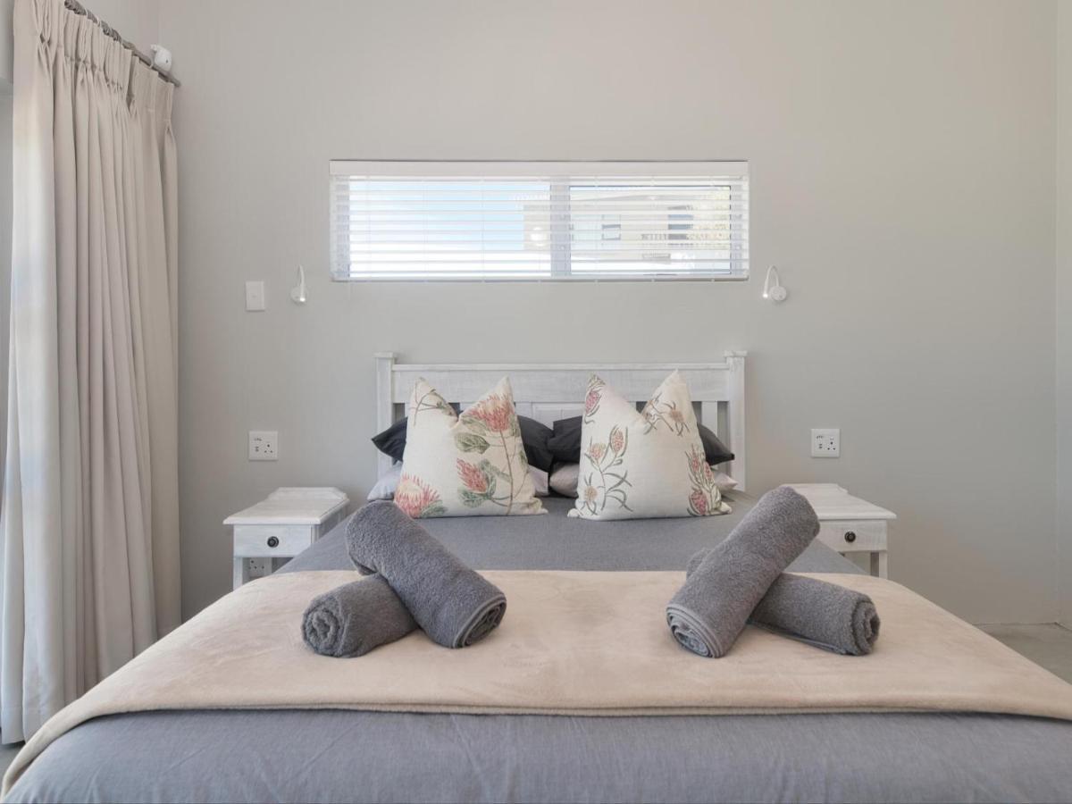 Apartamento 29 On Poole Street Agulhas Exterior foto